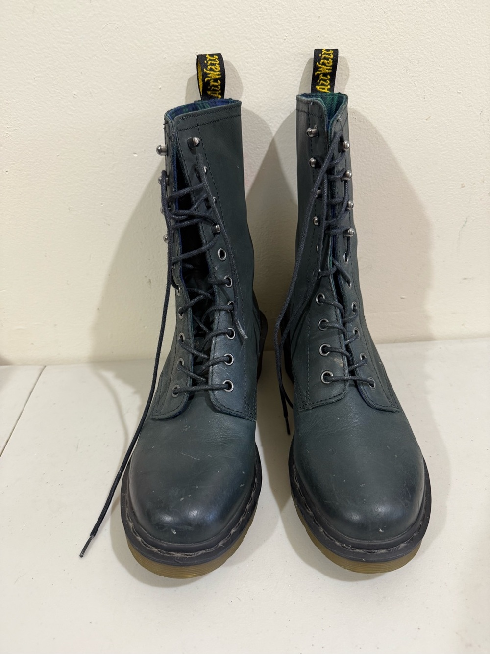 Dr. Martens Men's Forest Green Lace-Up Combat Boots